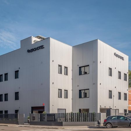 Aerohotel Barcelona Airport 24H El Prat de Llobregat Eksteriør billede