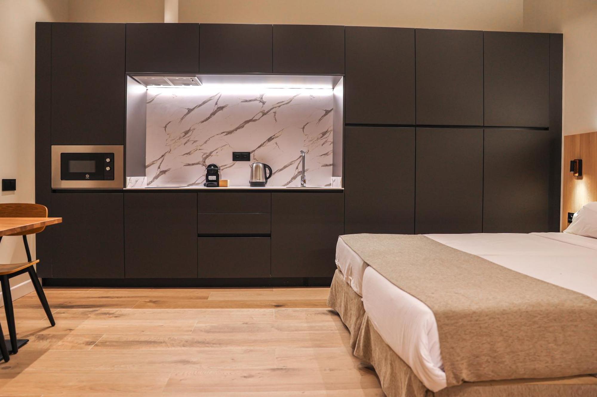 Aerohotel Barcelona Airport 24H El Prat de Llobregat Eksteriør billede